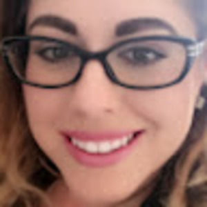 Meet your Posher, Alesha